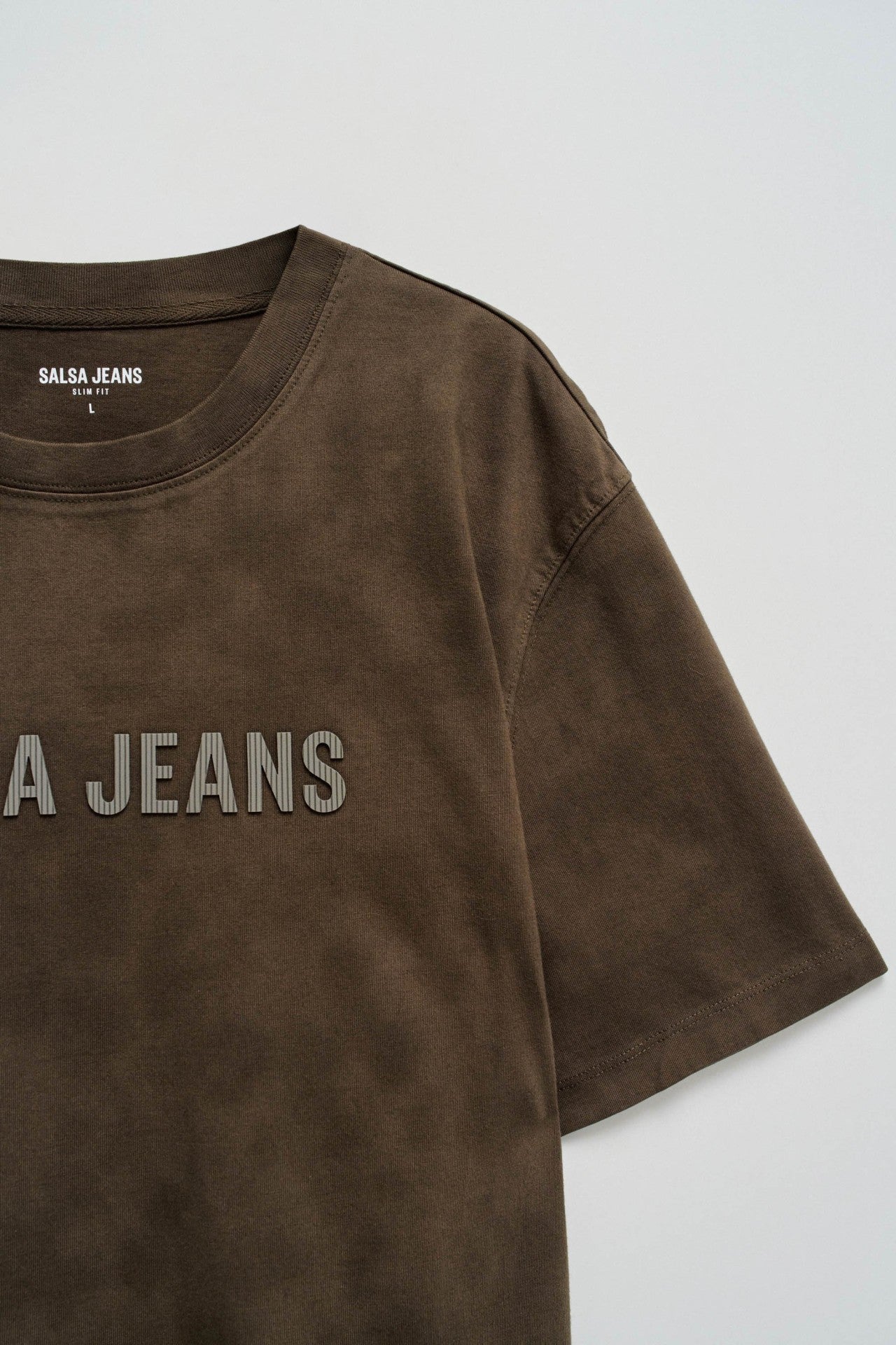 T-SHIRT COUPE SLIM 21009527530