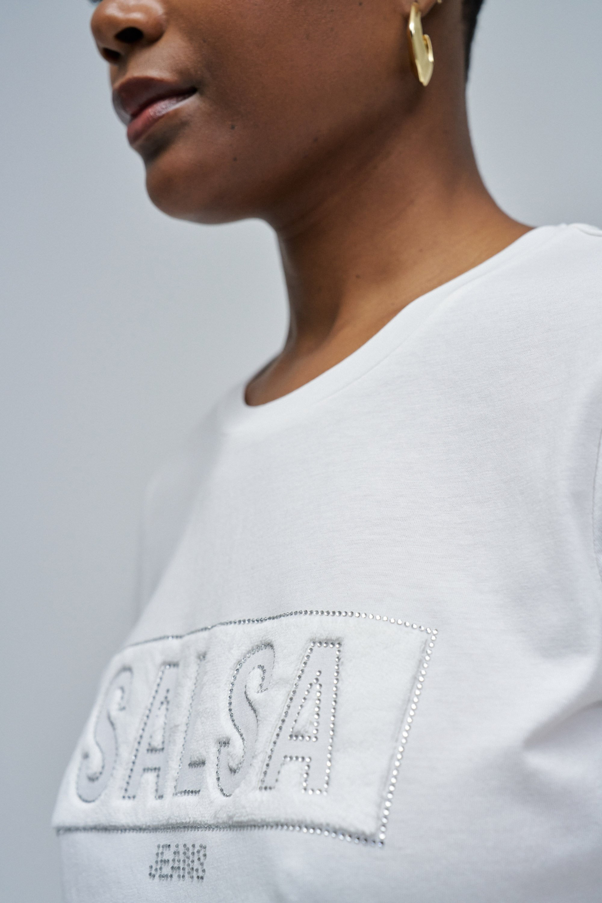 T-SHIRT AVEC BRANDING 2101048601