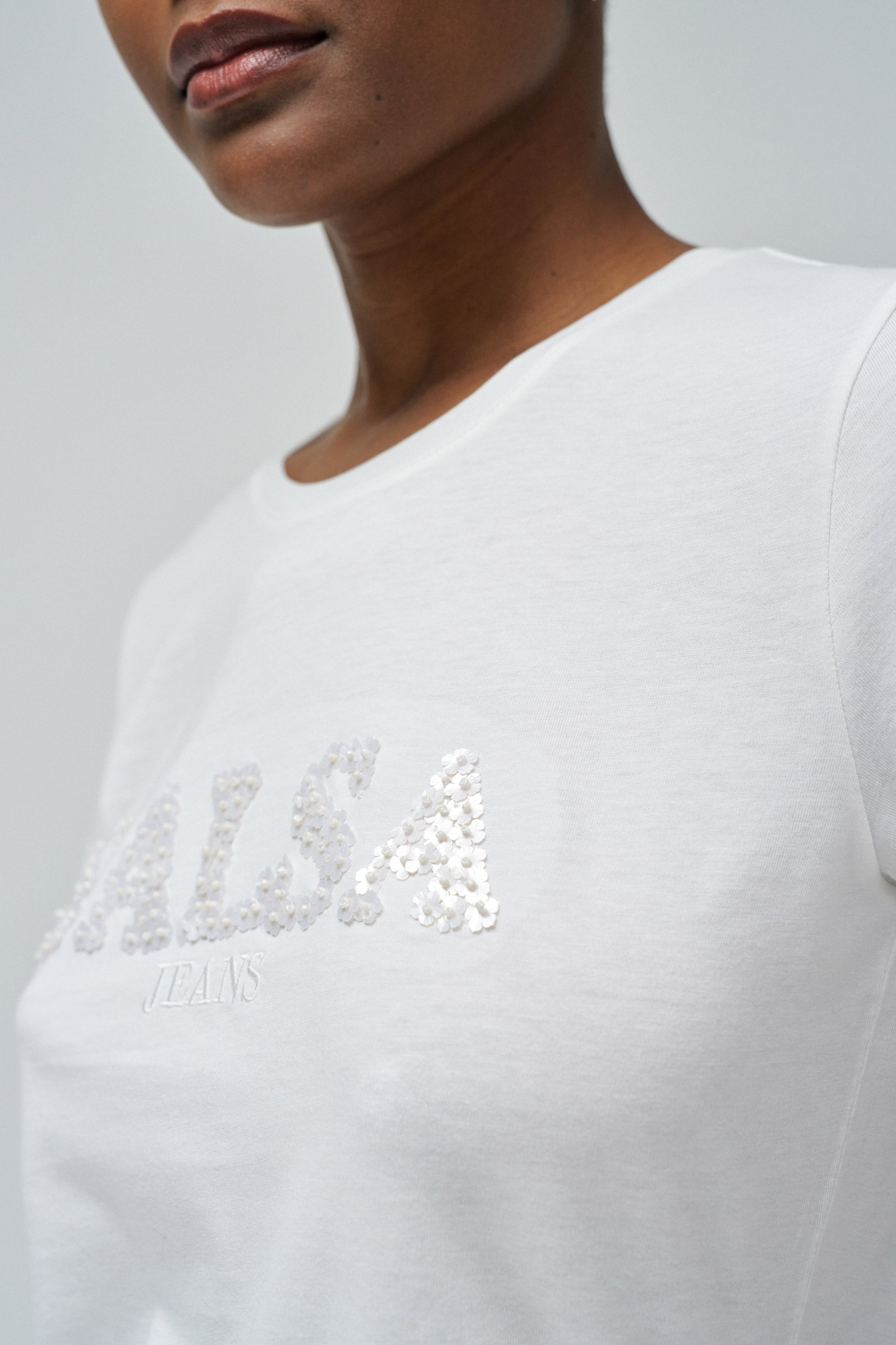 T-SHIRT AVEC BRANDING 21009463011