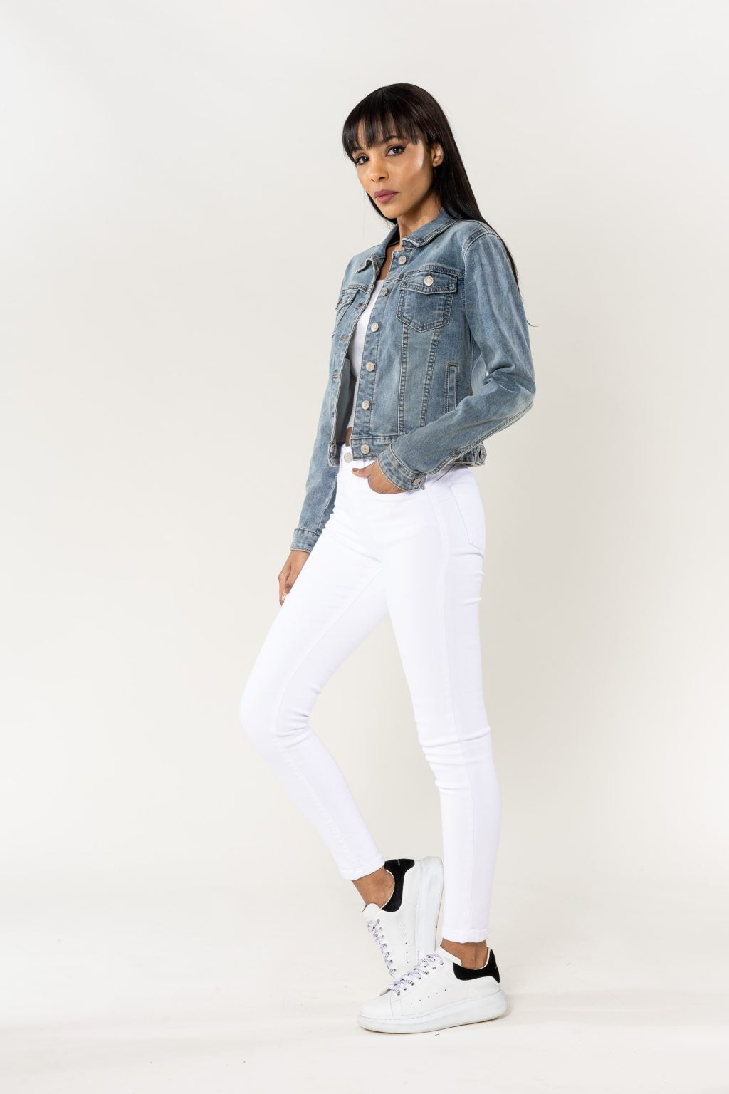 VESTE EN JEAN DE COULEUR VINTAGE BLEU