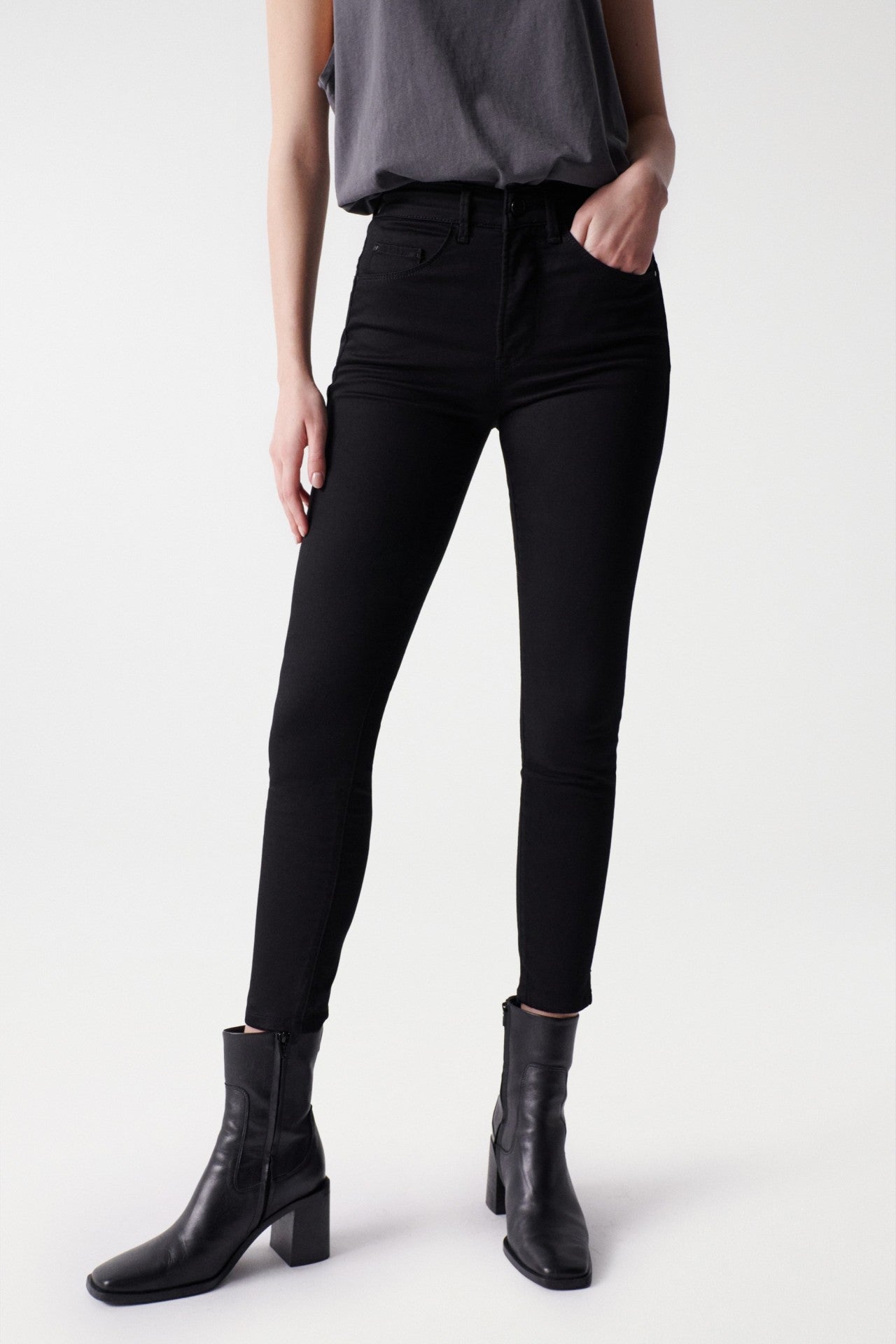 JEAN FAITH PUSH IN CROPPED SKINNY 21001300000