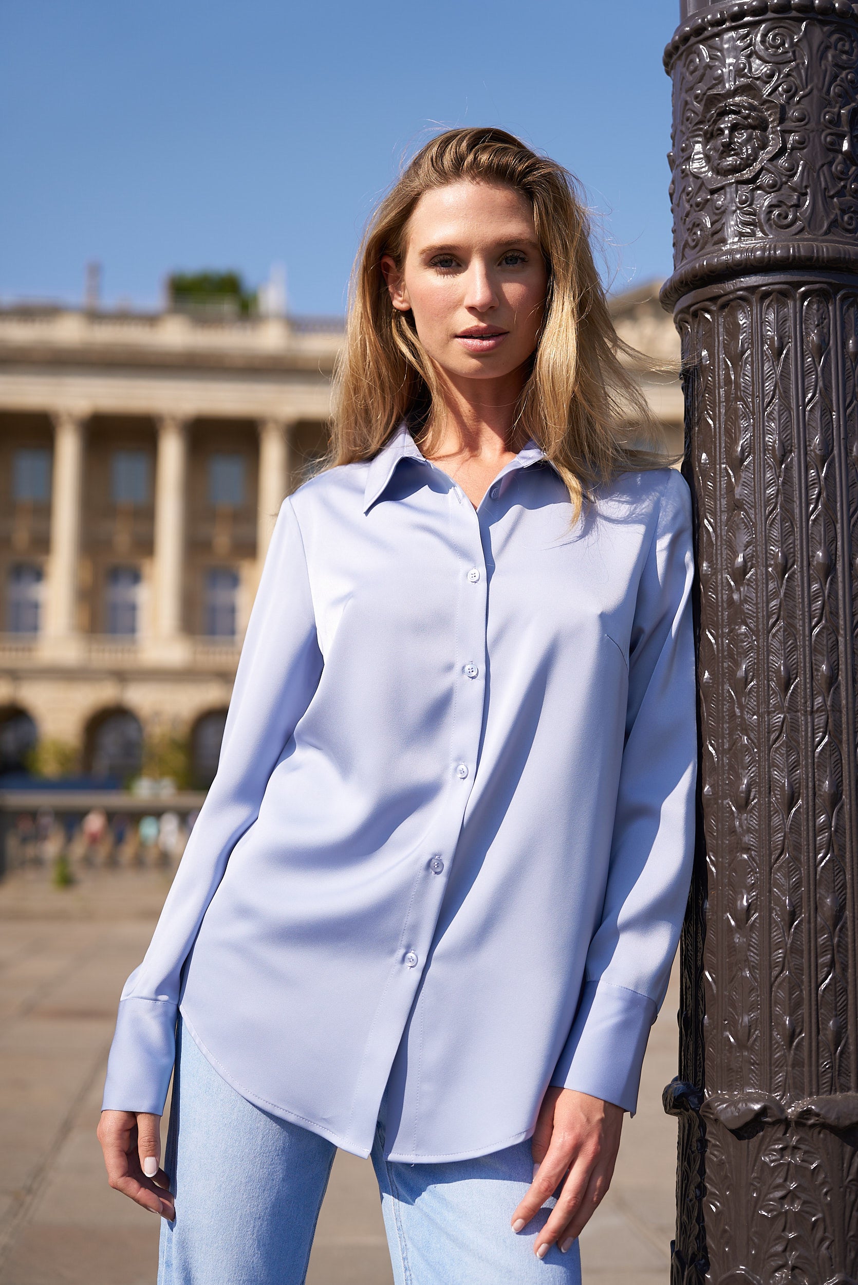 Chemisier satiné fluide Light Blue