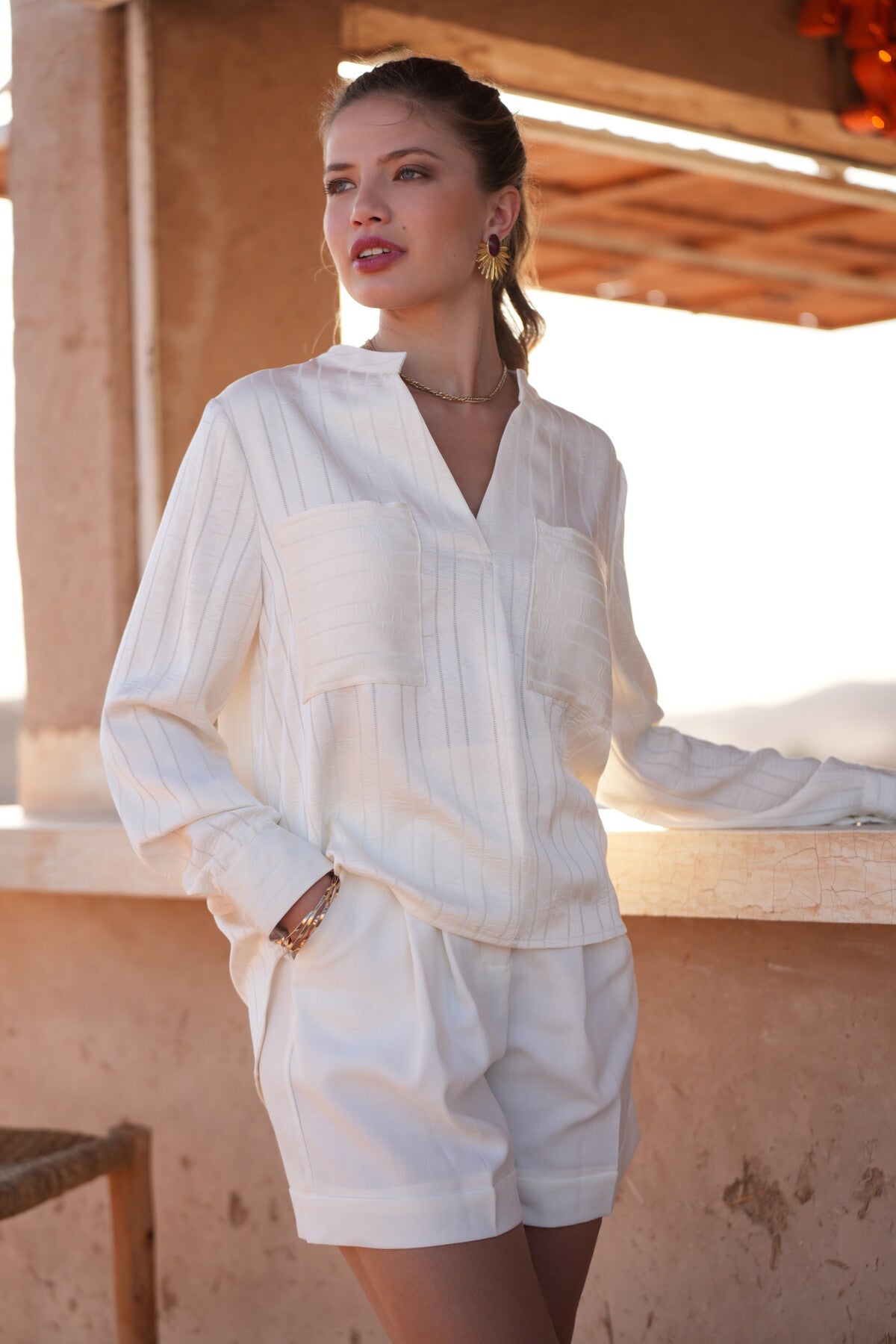 Blouse fluide satiné avec 2 poches