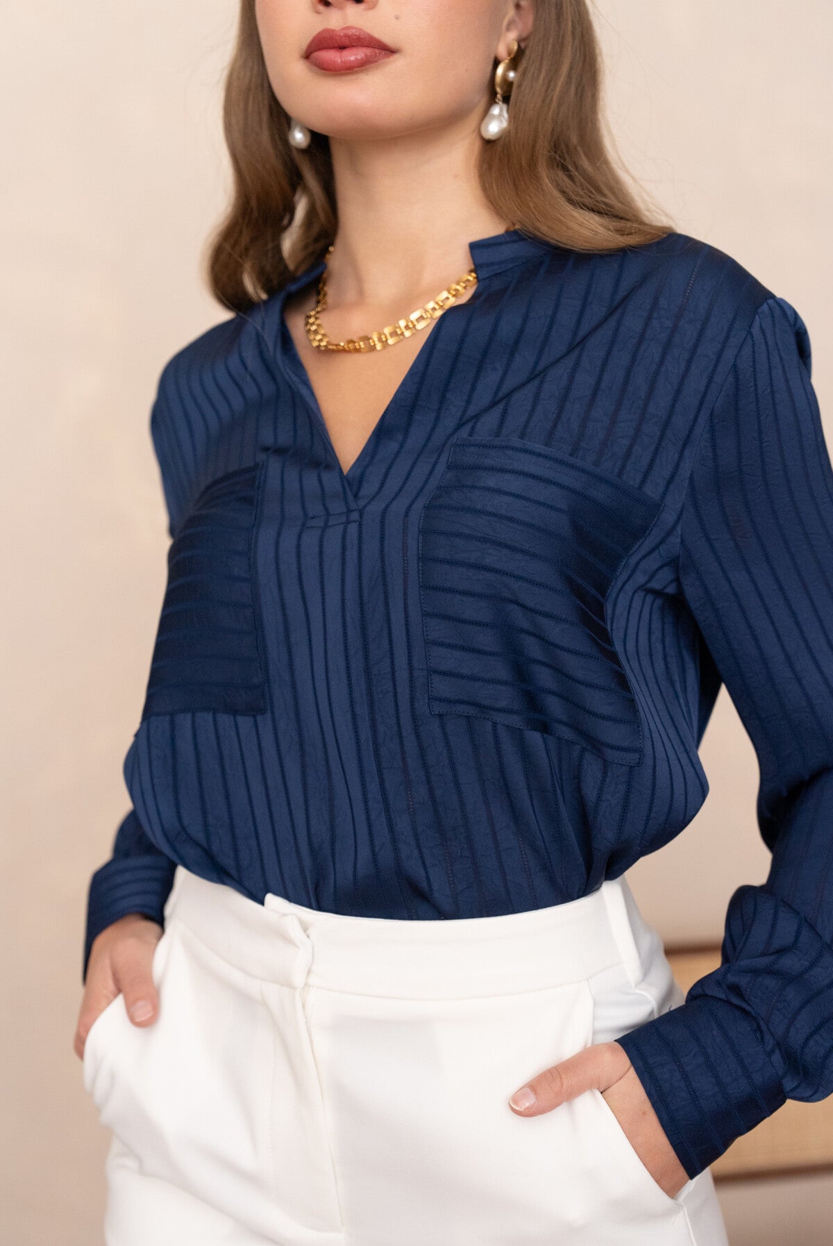 Blouse fluide satiné avec 2 poches