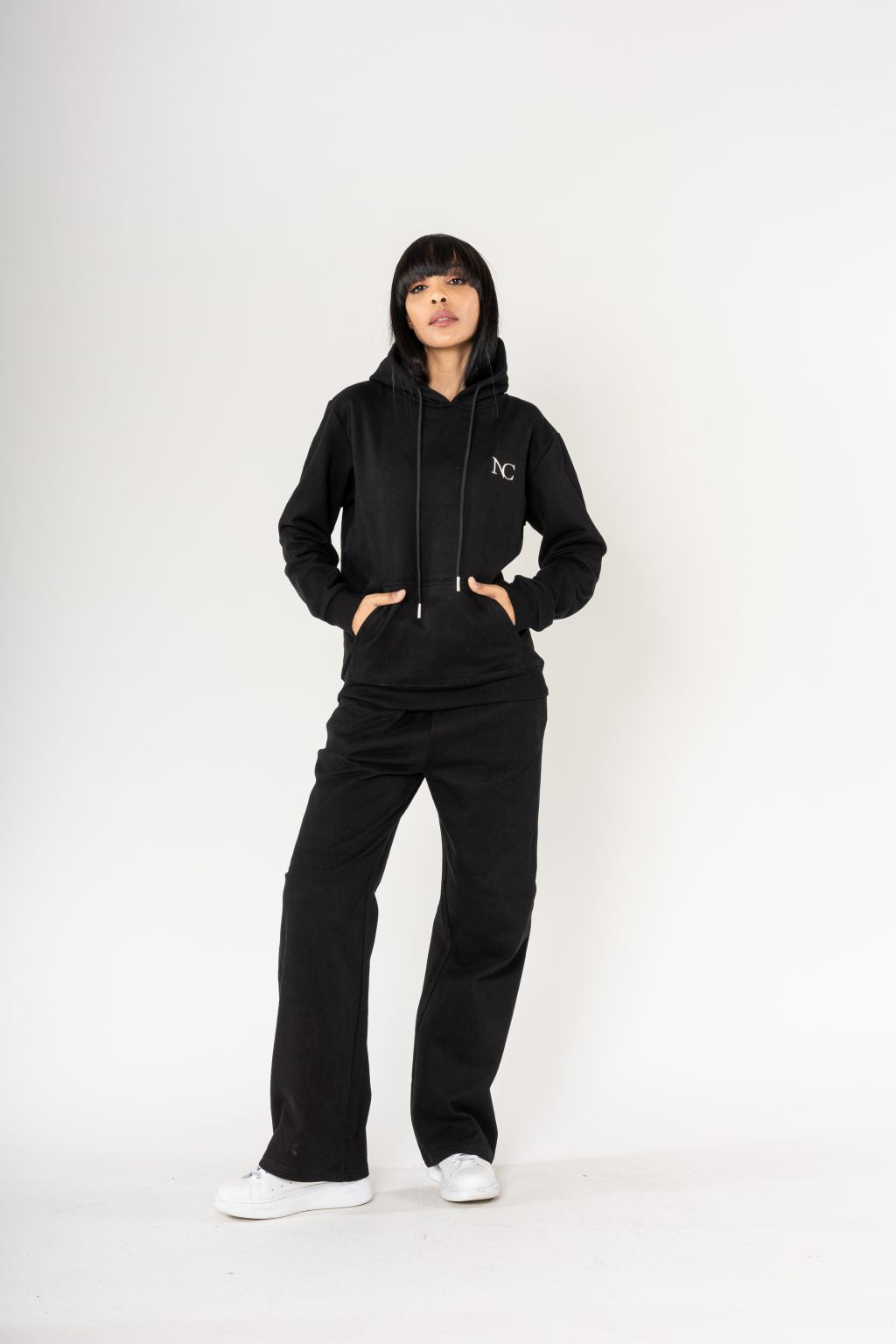 ENSEMBLE JOGGING 2 PIÈCES COULEUR NOIR